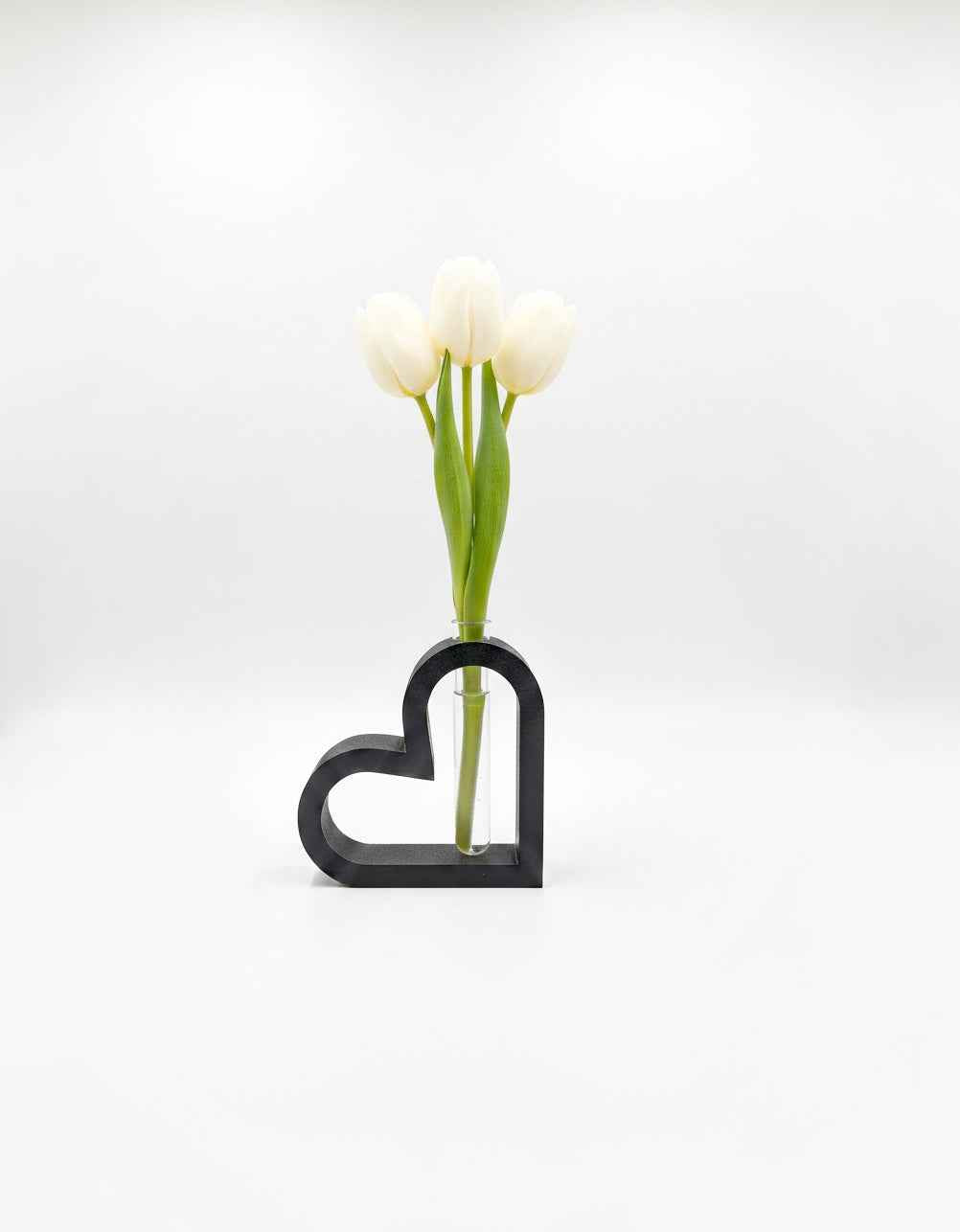 Vaza decorativa inima LOVE 3D – design minimalist