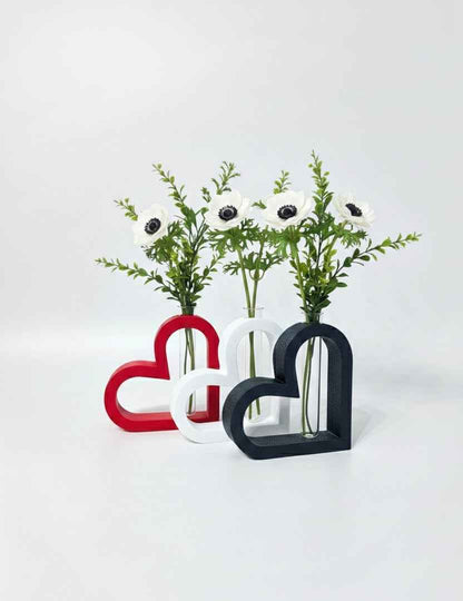 Vaza decorativa inima LOVE 3D – design minimalist