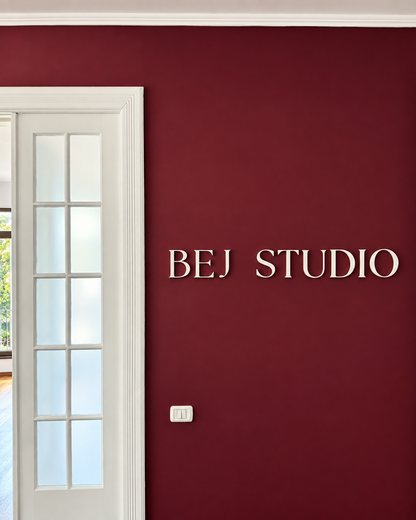 Litere Volumetrice 3D Personalizate pentru Perete — Logo sau Text