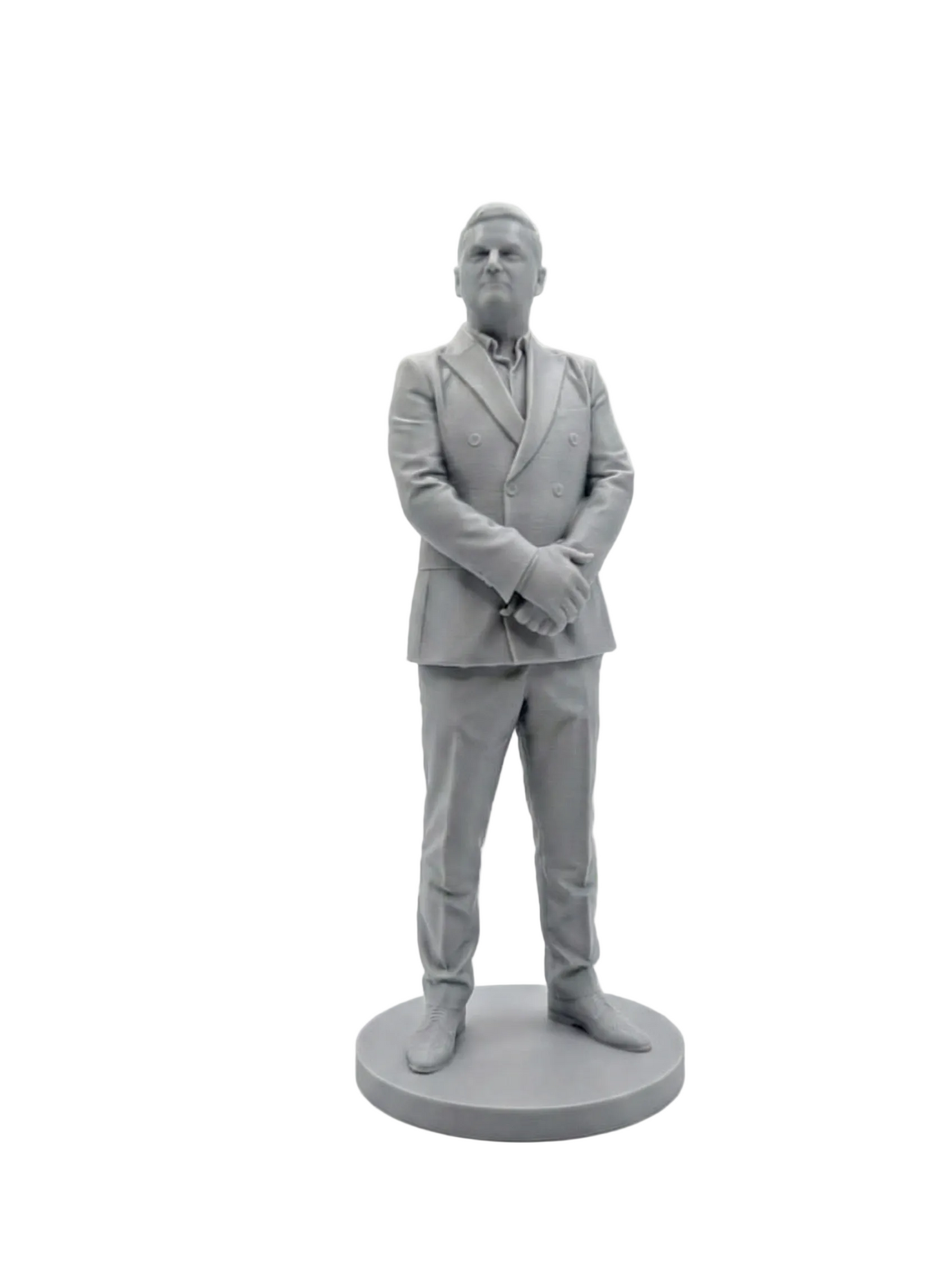 Exemplu de transformare a unei simple poze într-o statuetă 3D fizică. Procesul de creare a unei figurine personalizate la comandă